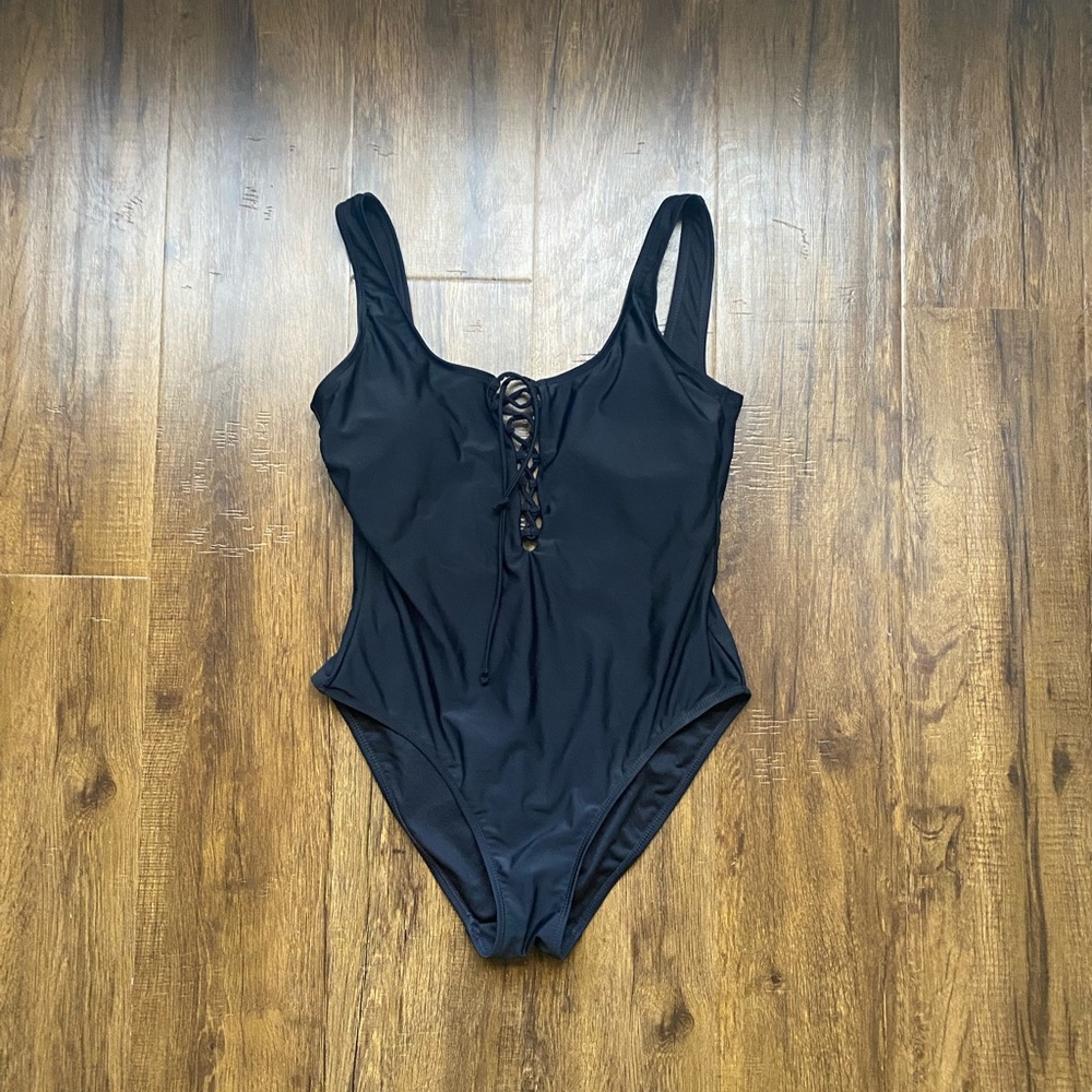 Hot Water One Piece Lace Up Swimsuit